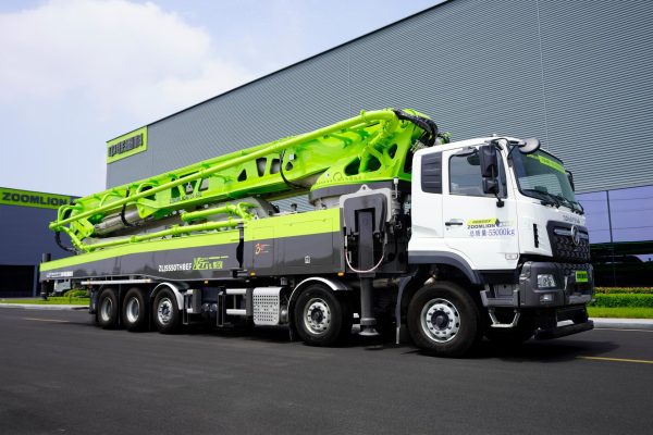 55-ton pump truck